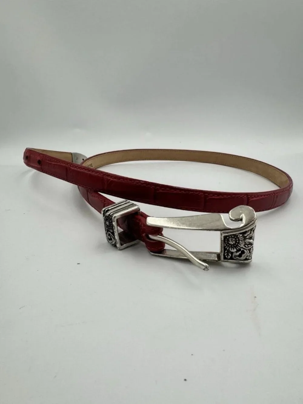 Brighton Silver Floral Buckle Red Croc Skinny Belt Sz L/34